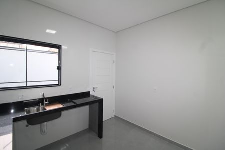Casa à venda com 123m², 2 quartos e 2 vagasCozinha