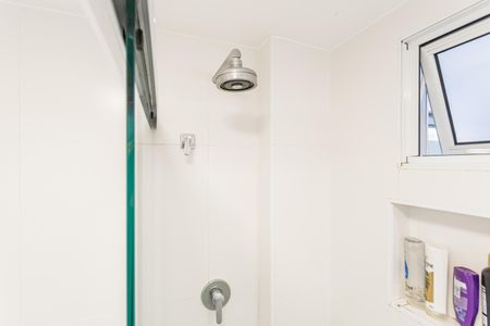 Apartamento à venda com 75m², 2 quartos e 1 vaga Apartamento à venda com 75m², 2 quartos e 1 vagaBanheiro da Suíte