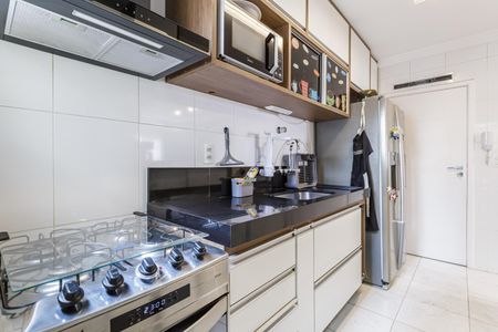 Apartamento à venda com 75m², 2 quartos e 1 vaga Apartamento à venda com 75m², 2 quartos e 1 vagaCozinha