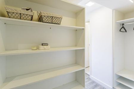 Apartamento à venda com 75m², 2 quartos e 1 vaga Apartamento à venda com 75m², 2 quartos e 1 vagaQuarto Suíte