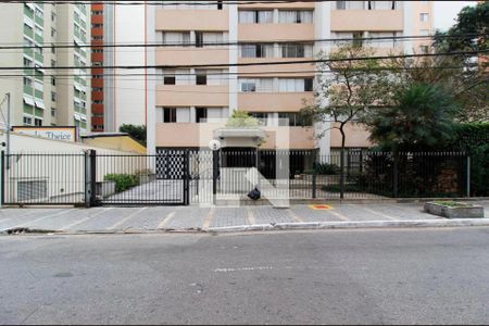 Apartamento à venda com 75m², 2 quartos e 1 vaga Apartamento à venda com 75m², 2 quartos e 1 vagaFachada