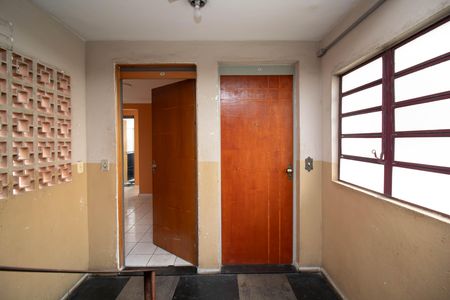 Apartamento para alugar com 47m², 2 quartos e 1 vaga Apartamento para alugar com 47m², 2 quartos e 1 vagaHall de entrada