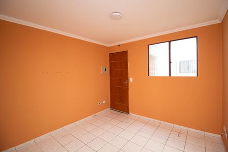 Sala de apartamento para alugar com 2 quartos, 47m² em Cidade Tupinambá, Guarulhos
