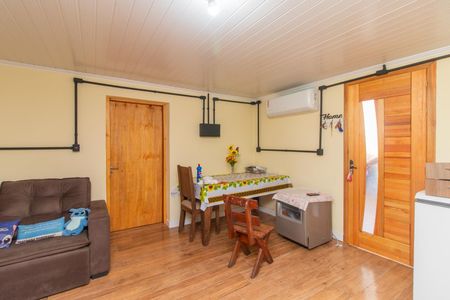 Casa para alugar com 60m², 4 quartos e 2 vagasSala - Casa 2