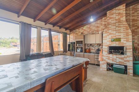 Casa para alugar com 60m², 4 quartos e 2 vagasChurrasqueira