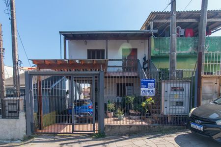 Casa para alugar com 60m², 4 quartos e 2 vagasFachada