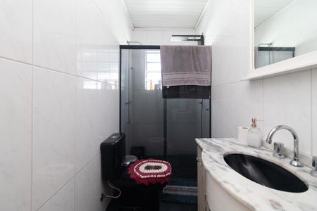 Casa para alugar com 60m², 4 quartos e 2 vagasBanheiro