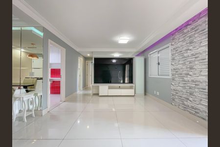 Apartamento para alugar com 84m², 2 quartos e 2 vagasSala