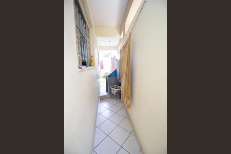 Casa para alugar com 190m², 5 quartos e 5 vagas Casa para alugar com 190m², 5 quartos e 5 vagasCozinha e Área de Serviço