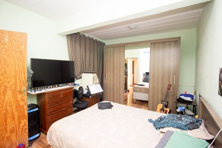 Casa para alugar com 190m², 5 quartos e 5 vagas Casa para alugar com 190m², 5 quartos e 5 vagasQuarto 4