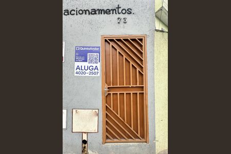 Studio para alugar com 32m², 1 quarto e sem vaga Studio para alugar com 32m², 1 quarto e sem vagaFachada