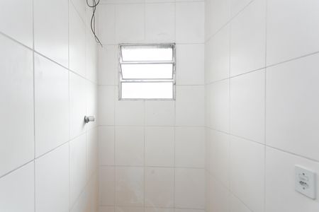 Studio para alugar com 32m², 1 quarto e sem vaga Studio para alugar com 32m², 1 quarto e sem vagaBanheiro