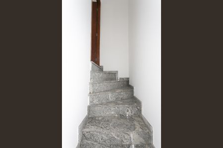 Studio para alugar com 32m², 1 quarto e sem vaga Studio para alugar com 32m², 1 quarto e sem vagaEntrada
