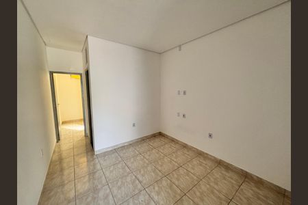 Casa para alugar com 40m², 1 quarto e 1 vaga Casa para alugar com 40m², 1 quarto e 1 vagaSala/Cozinha