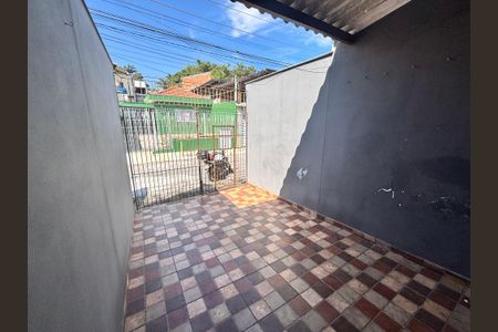 Casa para alugar com 40m², 1 quarto e 1 vaga Casa para alugar com 40m², 1 quarto e 1 vagaQuintal