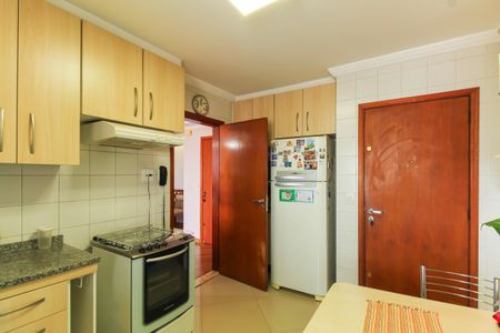 Apartamento à venda com 107m², 3 quartos e 2 vagasCozinha