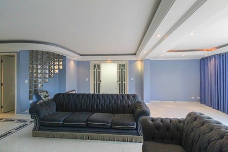 Casa à venda com 500m², 3 quartos e 5 vagasSala