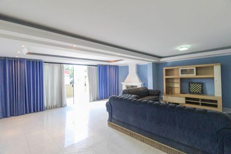 Casa à venda com 500m², 3 quartos e 5 vagasSala