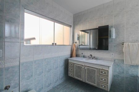 Casa à venda com 500m², 3 quartos e 5 vagasBanheiro da Suíte