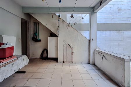 Casa à venda com 270m², 4 quartos e 2 vagasÁrea externa