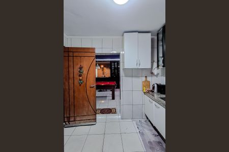 Casa à venda com 270m², 4 quartos e 2 vagasCozinha (Casa 2)