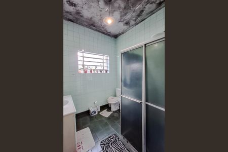 Casa à venda com 270m², 4 quartos e 2 vagasBanheiro