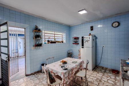 Casa à venda com 270m², 4 quartos e 2 vagasCozinha