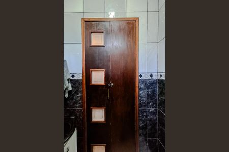 Casa à venda com 270m², 4 quartos e 2 vagasBanheiro (Casa 2)