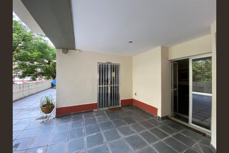 Apartamento para alugar com 60m², 2 quartos e 1 vaga