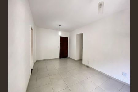Apartamento para alugar com 60m², 2 quartos e 1 vaga