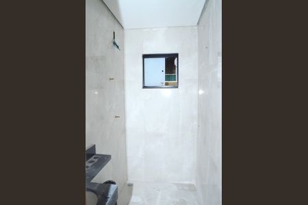 Casa à venda com 100m², 3 quartos e 2 vagasBanheiro Corredor