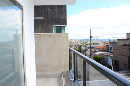 Casa à venda com 100m², 3 quartos e 2 vagasVaranda da suíte