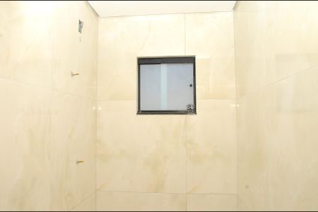 Casa à venda com 100m², 3 quartos e 2 vagasBanheiro da Suíte