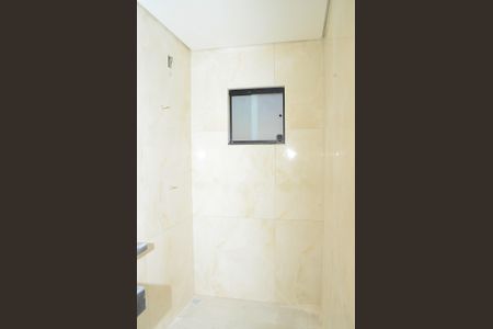 Casa à venda com 100m², 3 quartos e 2 vagasBanheiro da Suíte