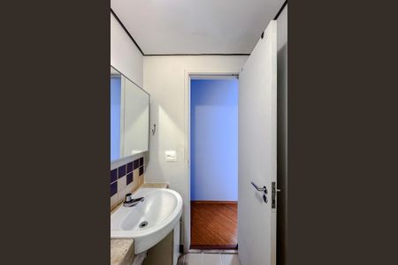 Apartamento para alugar com 69m², 3 quartos e 1 vaga Apartamento para alugar com 69m², 3 quartos e 1 vagaBanheiro