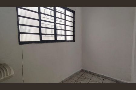Casa à venda com 40m², 2 quartos e 1 vaga