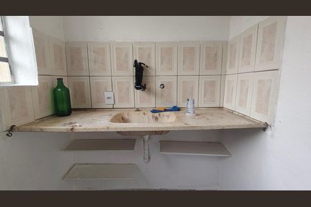 Casa à venda com 40m², 2 quartos e 1 vaga