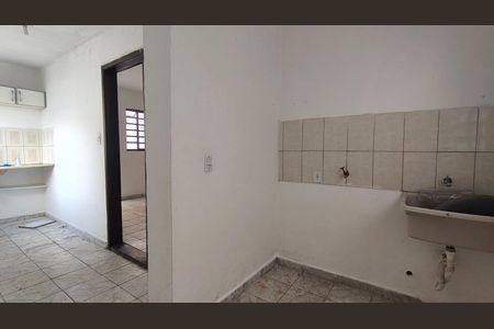 Casa à venda com 40m², 2 quartos e 1 vaga