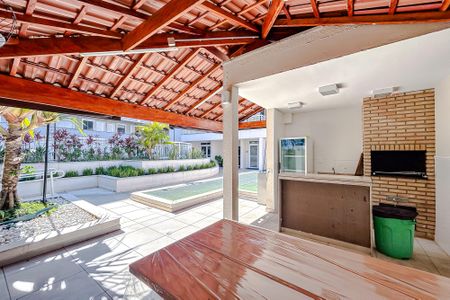 Apartamento à venda com 72m², 3 quartos e 4 vagasÁrea comum - Churrasqueira