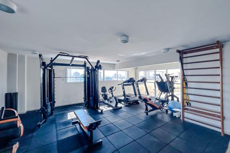 Apartamento à venda com 72m², 3 quartos e 4 vagasÁrea comum - Academia