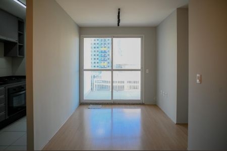 Sala de apartamento à venda com 3 quartos, 66m² em Vila Dom Pedro I, São Paulo