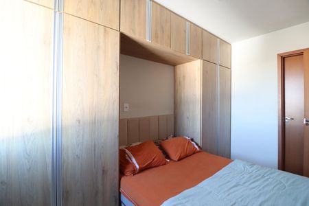 Apartamento para alugar com 68m², 2 quartos e 1 vagaQuarto 2 - Suíte