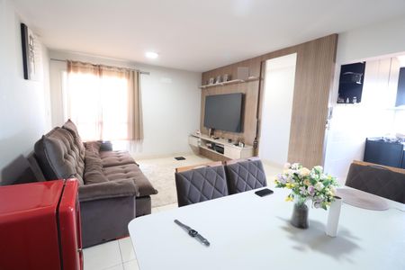 Sala de apartamento para alugar com 2 quartos, 68m² em Viviane, Uberlândia
