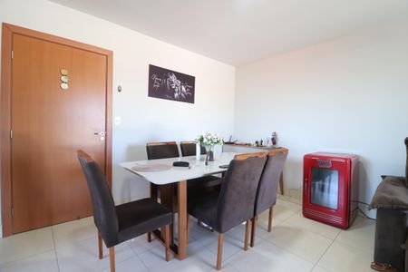Apartamento para alugar com 68m², 2 quartos e 1 vagaSala