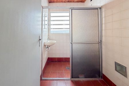 Casa à venda com 222m², 4 quartos e 1 vaga Casa à venda com 222m², 4 quartos e 1 vagaCasa 1 - Banheiro