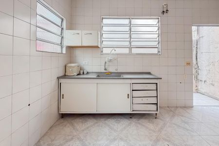 Casa à venda com 222m², 4 quartos e 1 vaga