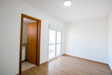 Apartamento à venda com 138m², 3 quartos e 2 vagasQuarto 2 - Suíte