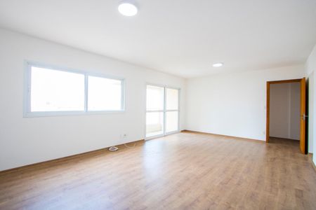 Apartamento à venda com 138m², 3 quartos e 2 vagasSala