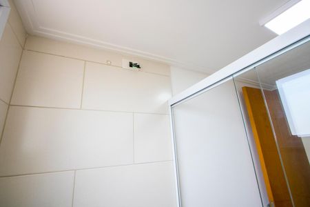 Apartamento à venda com 138m², 3 quartos e 2 vagasBanheiro do quarto 1