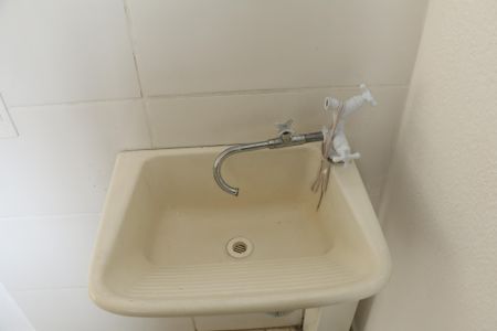 Área de Serviço de apartamento para alugar com 2 quartos, 43m² em Jardim da Posse, Nova Iguaçu